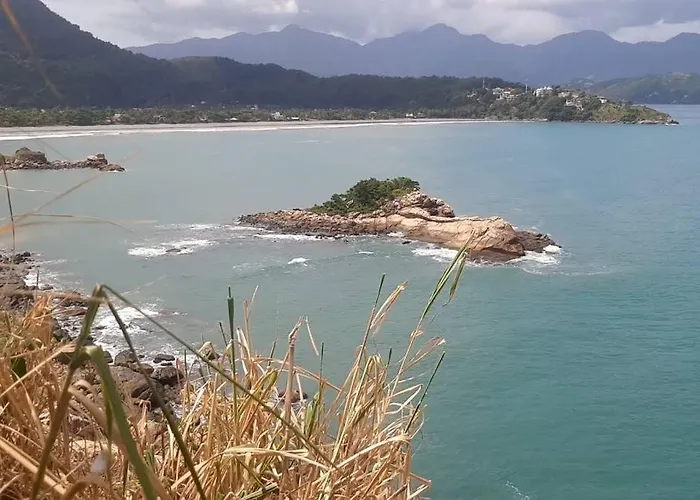 Casa De Temporada - Sao Sebastiao - Praia Barequecaba - 500M Da Praia
